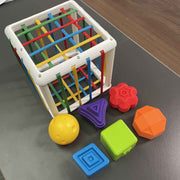 Cubo Montessori Explora Formas Cubo Montessori Explora Formas Ninace Cor aleatória 
